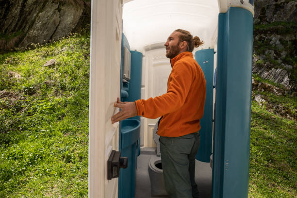 Portable Toilet Options We Offer in Murphy, NC